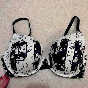 PINK Victoria Secret Floral Bra